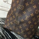 Louis Vuitton M41179 Neverfull GM Shoulder Bag Monogram Canvas - Image 8