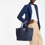Louis Vuitton M52759 Lockme Go - Image 3