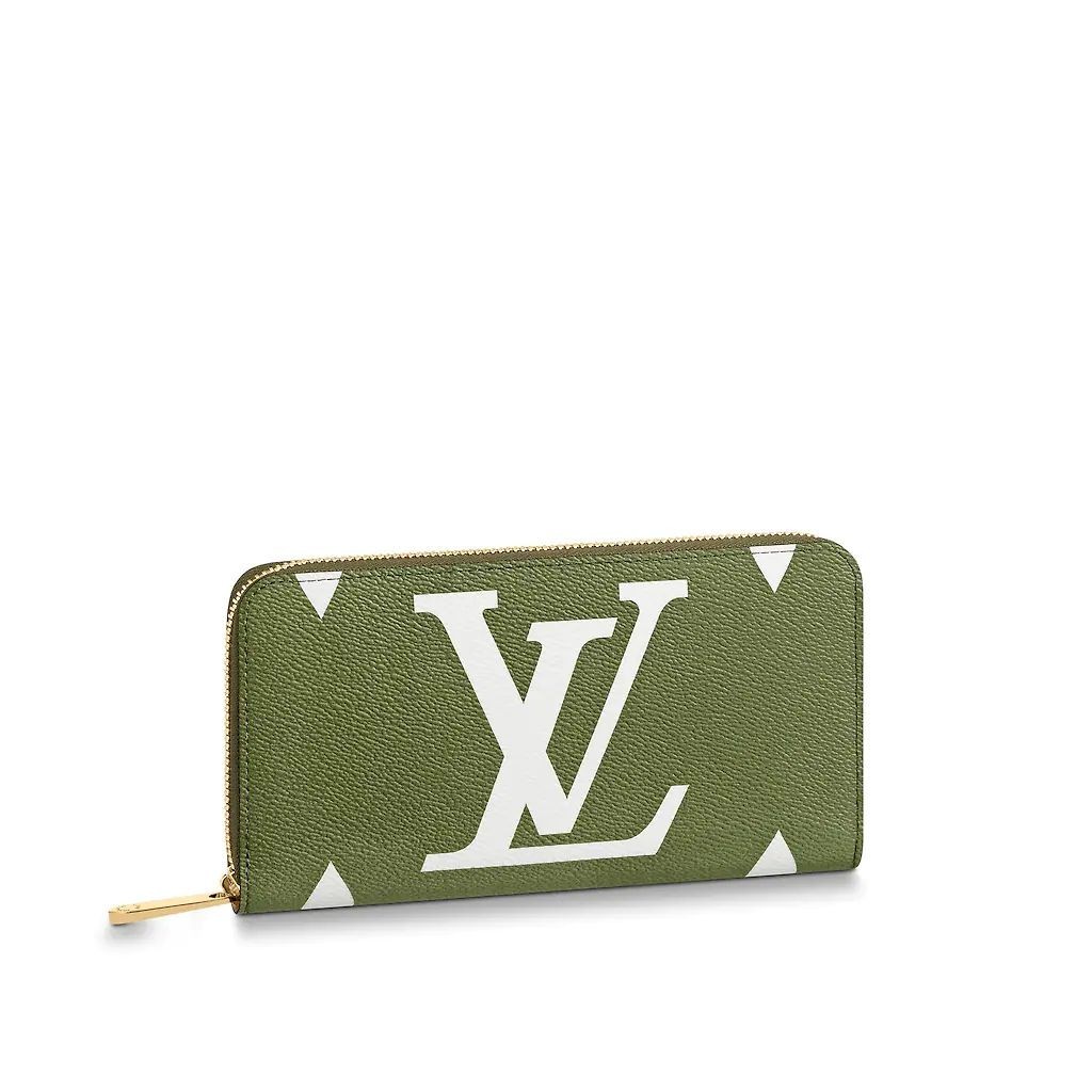 8586b5f22607b9d34054f8bdbb1cf0b9.jpeg Louis Vuitton M67549 Zippy Wallet - Image 1