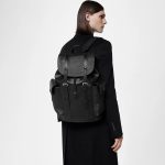 Louis Vuitton EPI XL M50159 Christopher PM - Image 3