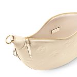 Louis Vuitton M46739 Loop Hobo Cream - Image 6