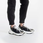 Louis Vuitton LV Run 55 Sneaker Monogram Flowers Black 1AAP5D - Image 2