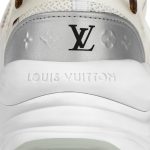 Louis Vuitton LV Run 55 Sneaker Monogram Flowers Silver 1AAVGI - Image 7