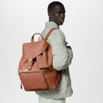 Louis Vuitton M23099 Montsouris Backpack - Image 7