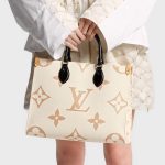 Louis Vuitton M46912 OnTheGo MM Monogram Dune - Image 2