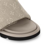 Louis Vuitton 1ACJ01 Pool Pillow Flat Comfort Mule Beige - Image 5