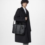 Louis Vuitton M46457 Porte-Documents Voyage PM Black - Image 2